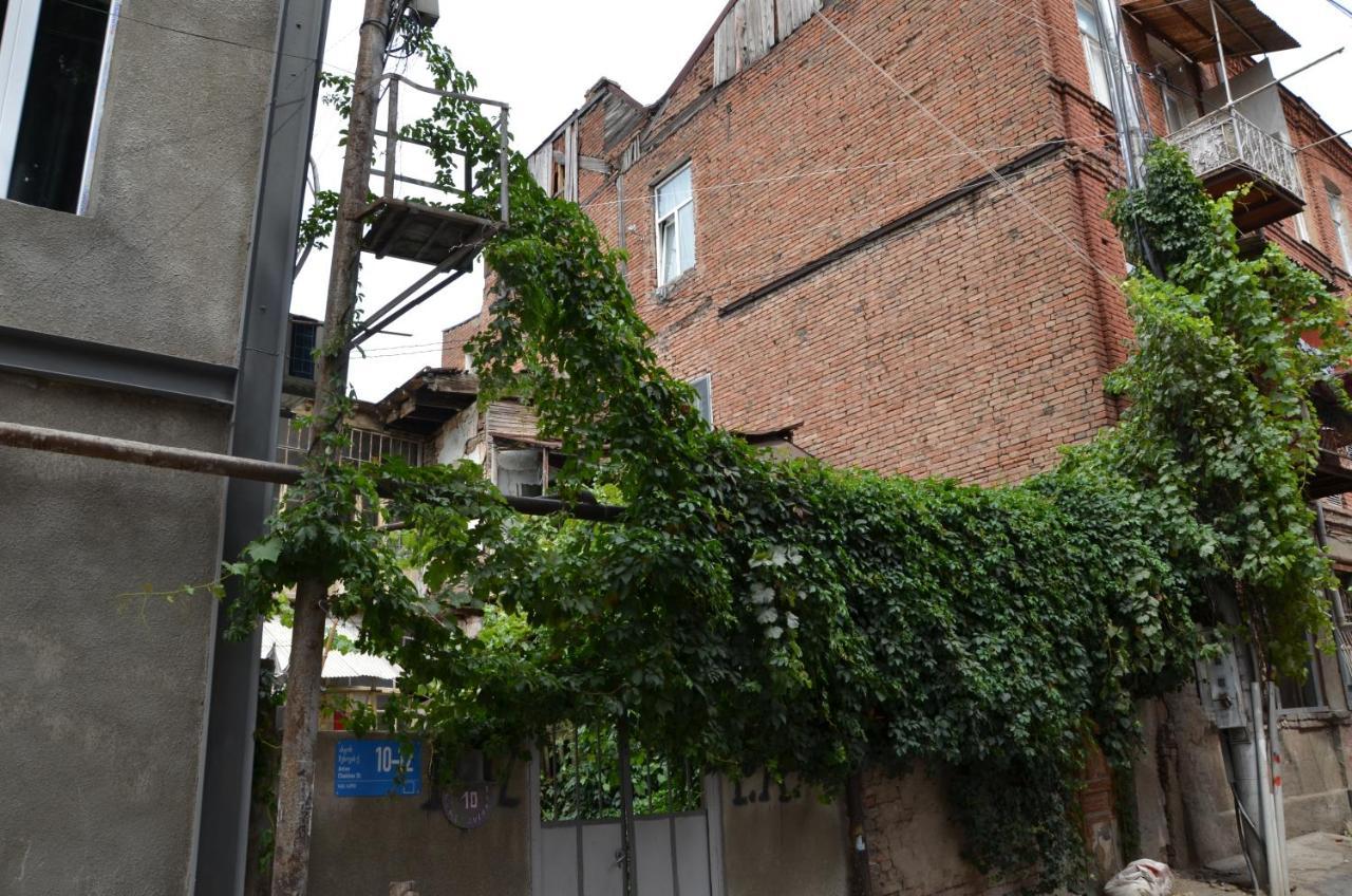 Guest House Uta Tbilisi Exterior foto